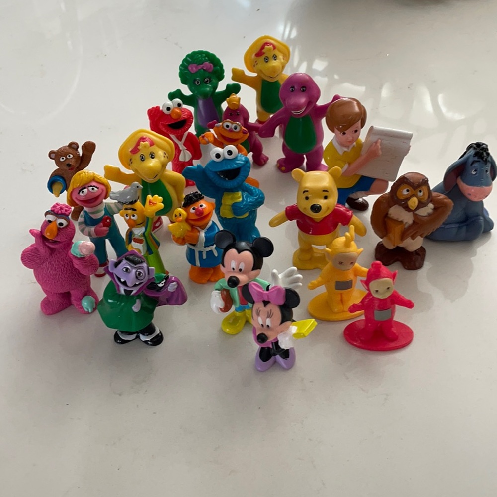 Figurines